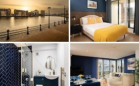 River Side Apartment, City Centre - Beautiful View And Free Parking!